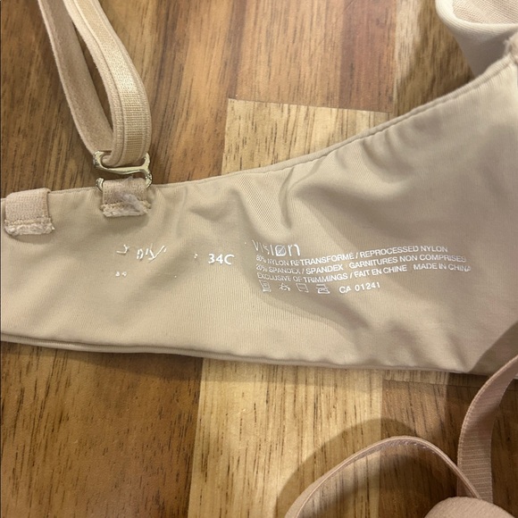 Assorted Beige Bras 34/C - Picture 4 of 8